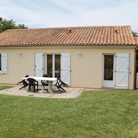 Maison Avec Jardin Proche Thermes Comprenant Lave-Linge Et Lave-Vaisselle - Fr-1-541-47 Villa La Roche-Posay Kültér fotó